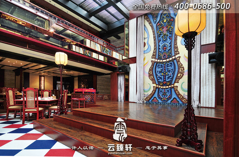 火鍋店的大堂舞臺(tái)的設(shè)計(jì)效果圖