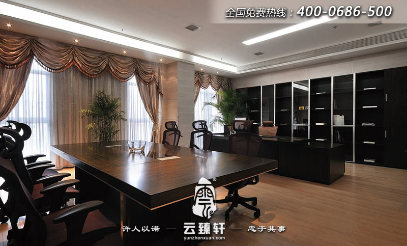 中式風(fēng)格辦公室裝修效果圖